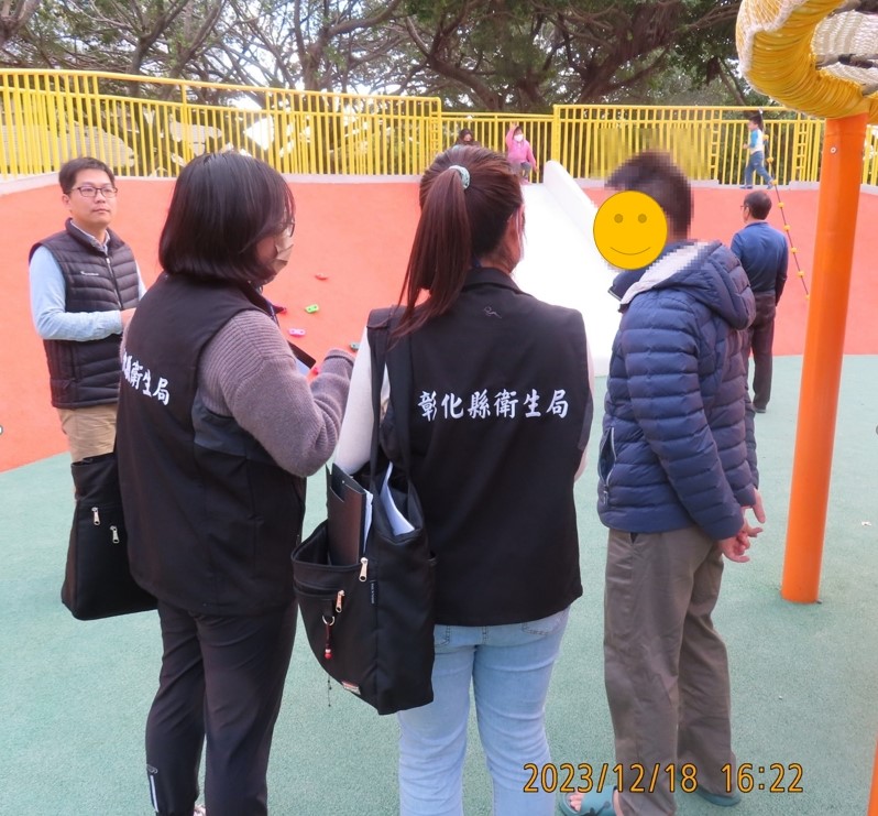 彰化縣衛生局執行金馬公園菸害防制稽查