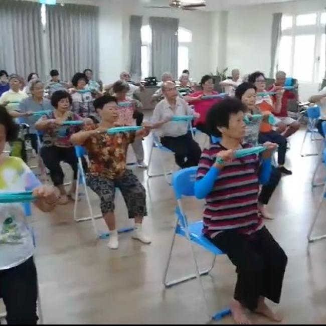 加入巷弄長照c據點,健康憂鬱不再來。 加入巷弄長照c據點,健康憂鬱不再來。