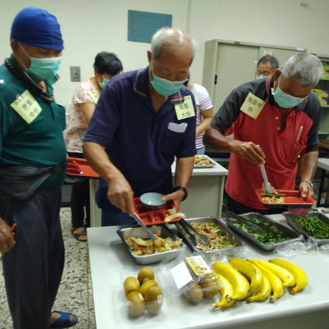 自助取餐 自助取餐