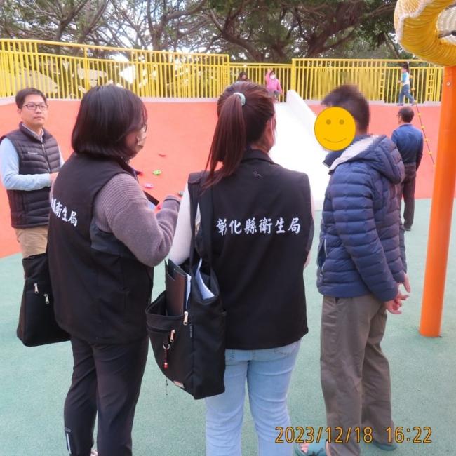 彰化縣衛生局執行金馬公園菸害防制稽查 彰化縣衛生局執行金馬公園菸害防制稽查