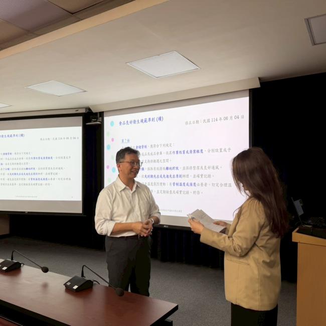 本局辦理114年度餐飲業食品中毒防治衛生講習