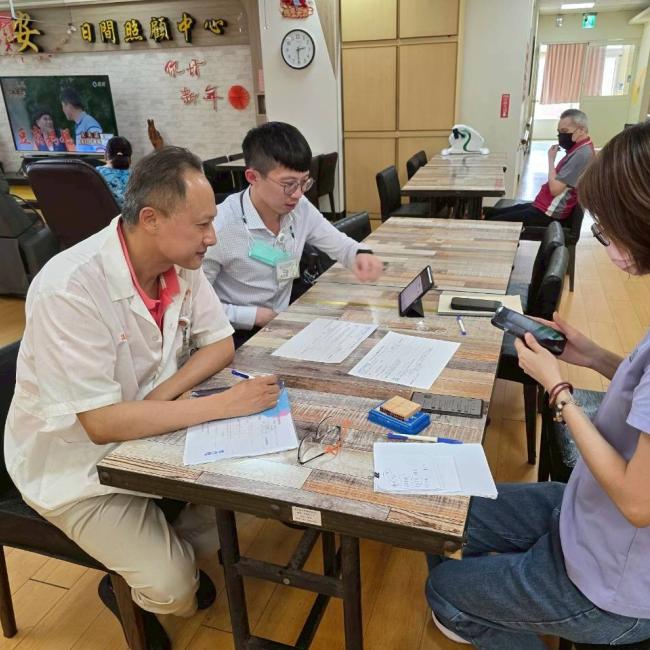 守護長輩用藥安全，藥師關懷零距離！
